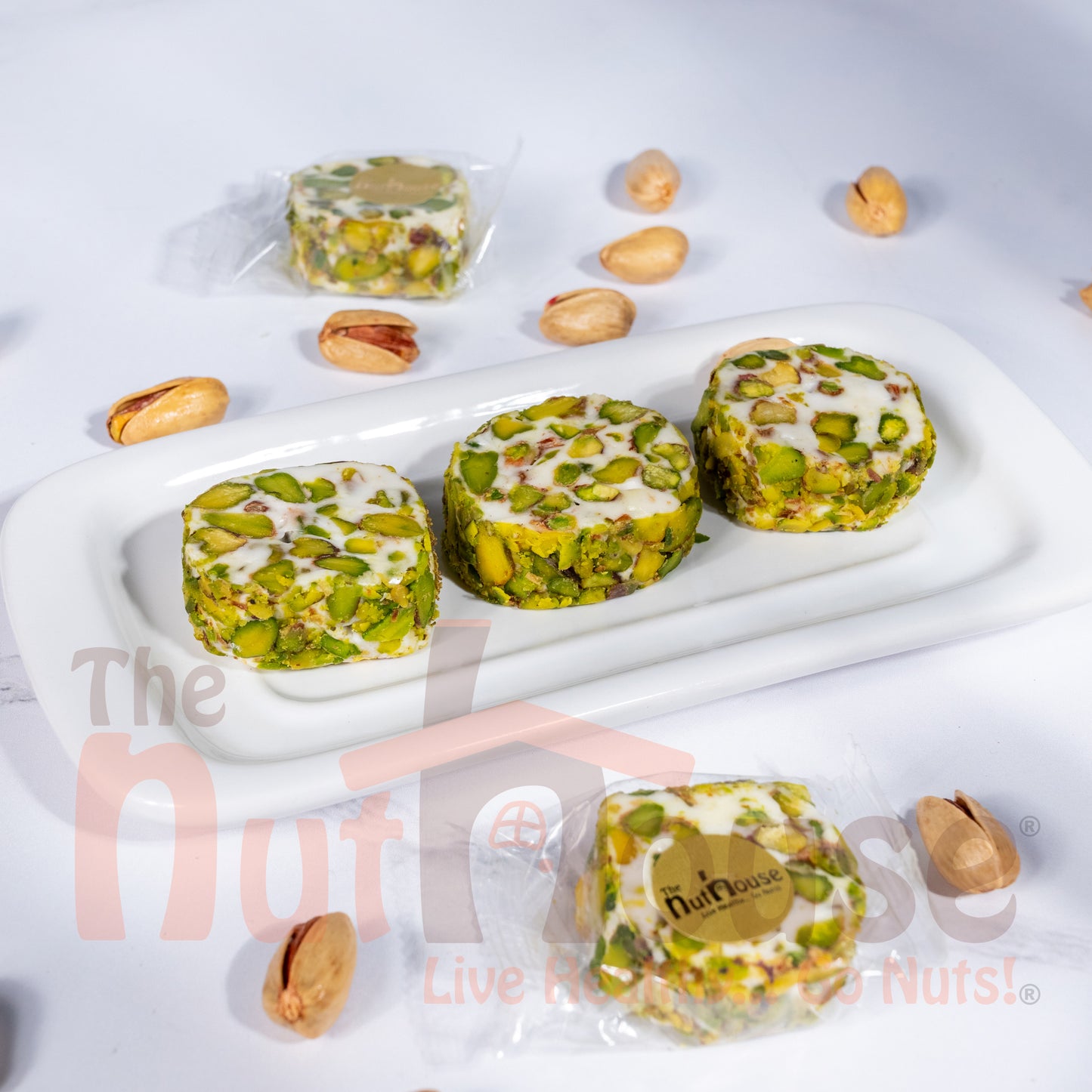 Round Deluxe Pistachio Nouget