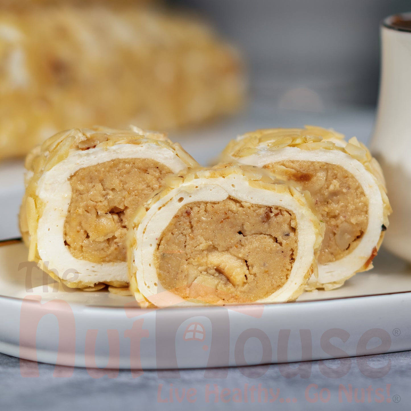 Sultan with hazelnut paste wrap