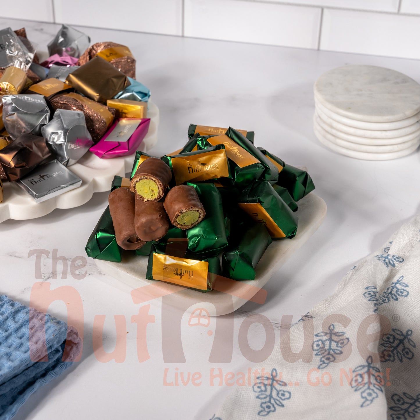 Pistachio cream with chocolate wafer